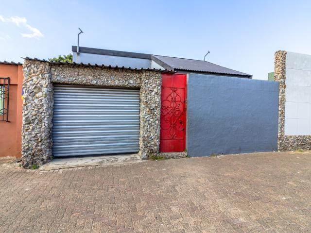 House for sale in Vosloorus, Gauteng