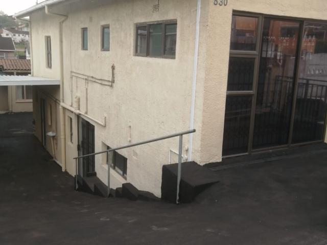 House for sale in Chatsworth, Kwazulu-natal