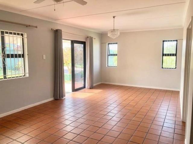 House for sale in Rietpoel, Theewaterskloof Local Municipality