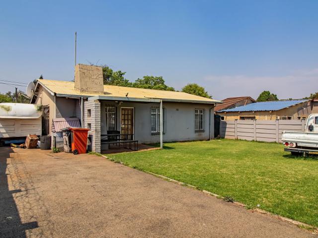 House for sale in Vosloorus, Gauteng