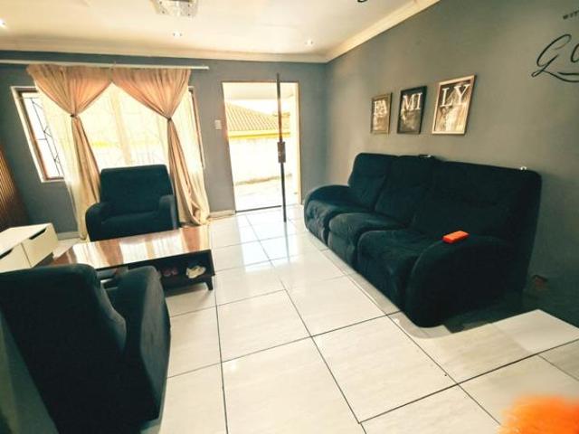 House for sale in Umgungundlovu, Kwazulu-natal