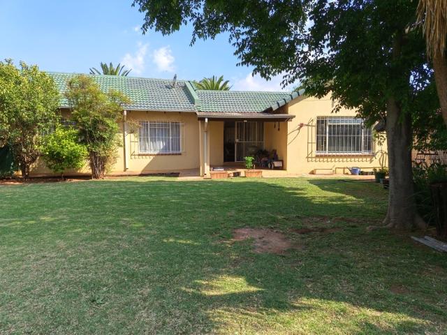 House for sale in Westonaria, Gauteng