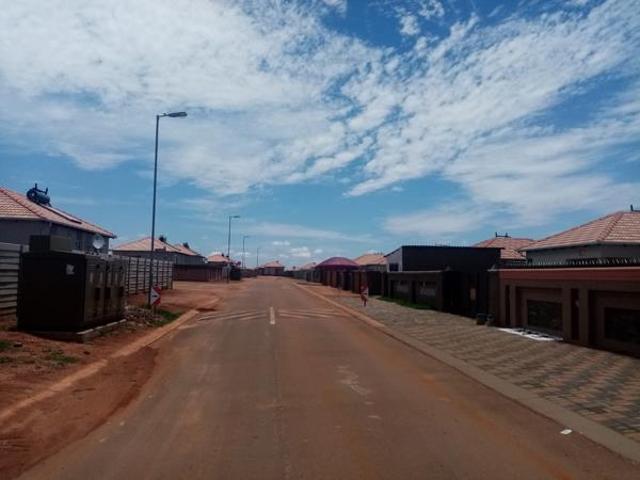 House for sale in West Rand Garden estates, Westonaria Local Municipality