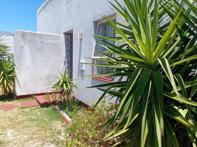 House for sale in Cape Town, Western Cape