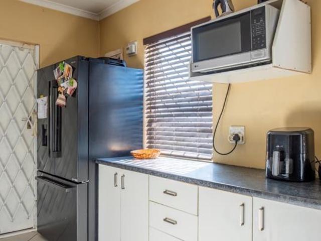 House for sale in Cape Town, Western Cape