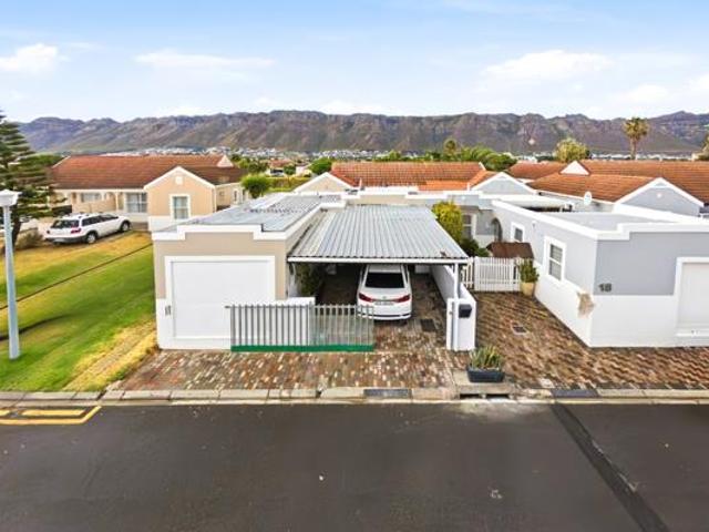 House for sale in Cape Town, Western Cape