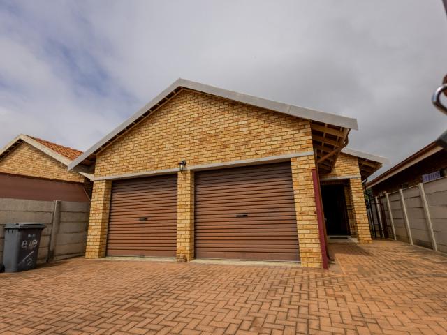 House for sale in Randfontein, Randfontein Local Municipality