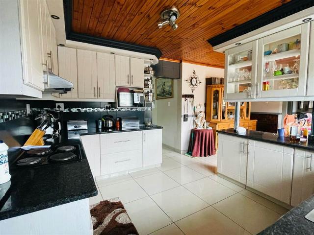House for sale in UMhlathuze Municipality, Kwazulu-natal