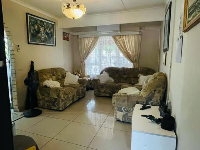 House for sale in UMhlathuze Municipality, Kwazulu-natal
