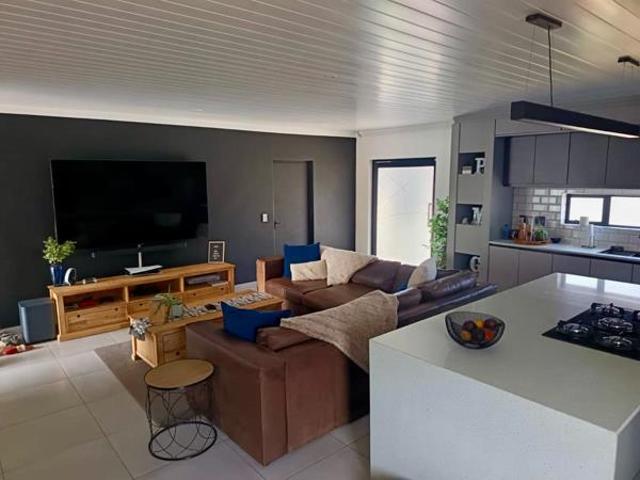 House for sale in Klerksdorp, Matlosana Local Municipality