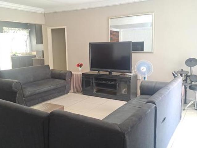 House for sale in Klerksdorp, Matlosana Local Municipality