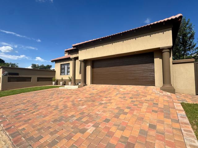 House for sale in Dr Kenneth Kaunda, North West
