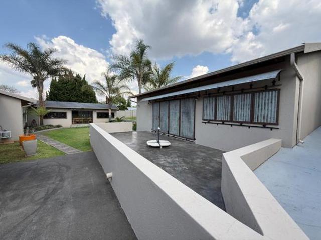 House for sale in West Rand Garden estates, Westonaria Local Municipality