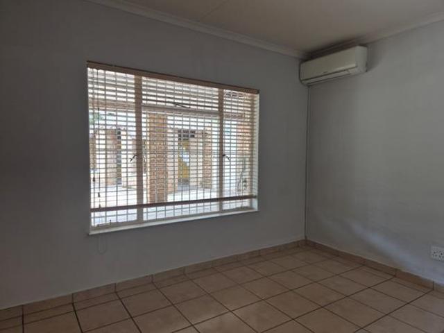 House for rent in Vosloorus, Gauteng