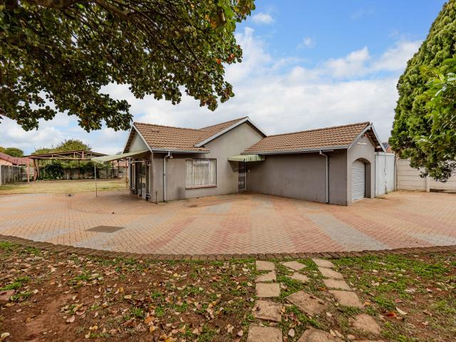 House for sale in Nooitgedacht, Gauteng