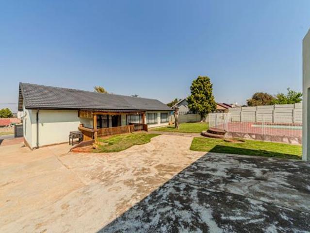 House for sale in West Rand Garden estates, Westonaria Local Municipality