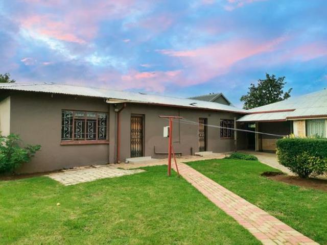 House for rent in West Rand Garden estates, Westonaria Local Municipality