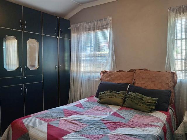 House for sale in Seaview, Kwazulu-natal