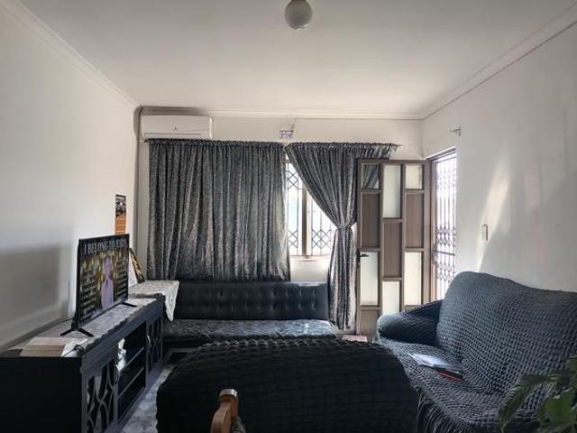 House for rent in Seaview, Kwazulu-natal