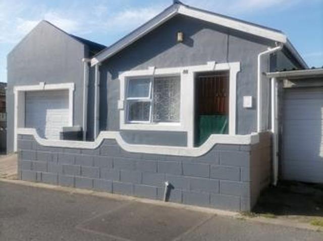 House for sale in Cape Town, Western Cape
