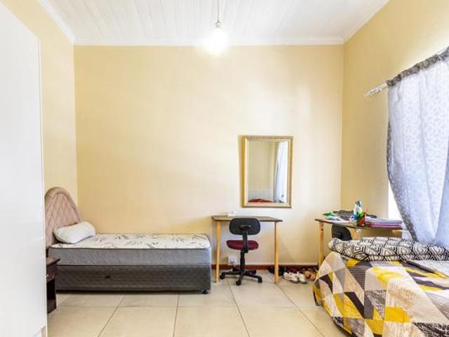 House for rent in Woodstock, Cape Town