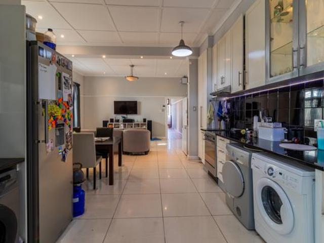 House for sale in Cape Town, Western Cape