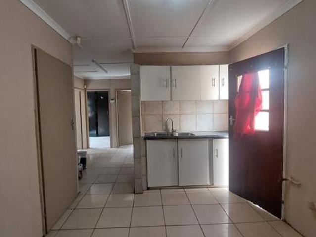 House for rent in Seaview, Kwazulu-natal
