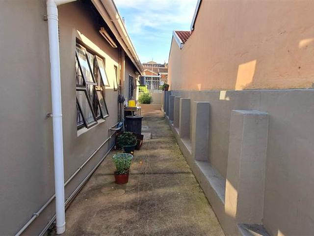 House for sale in Seaview, Kwazulu-natal