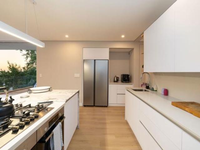 House for sale in Cape Town, Western Cape