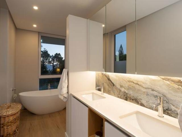House for sale in Cape Town, Western Cape