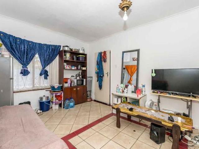 House for sale in Cape Town, Western Cape