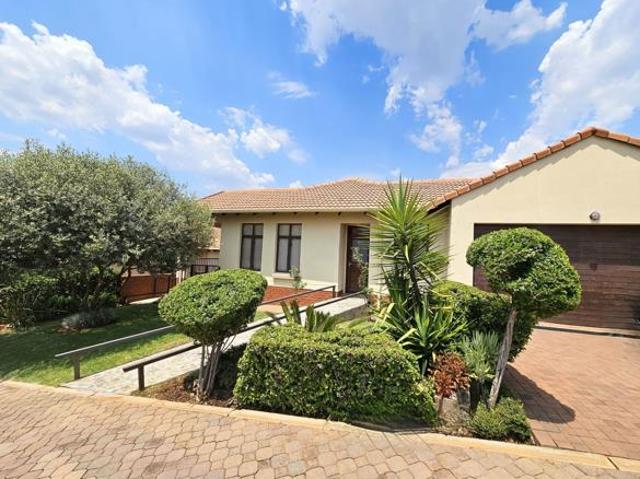 House for rent in North West
