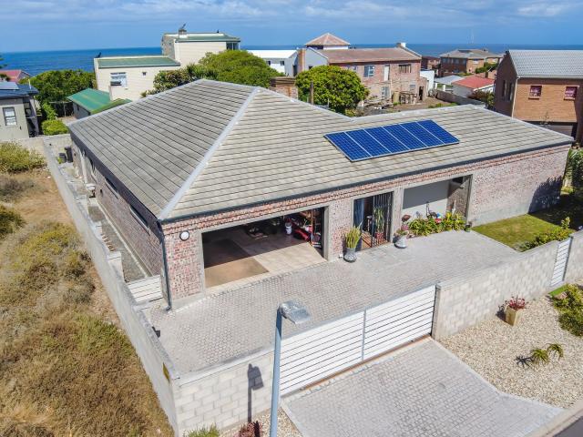 House for sale in West Coast, Riebeeck Valley