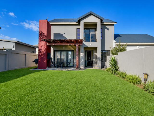 House for sale in Waterkloof, Gauteng