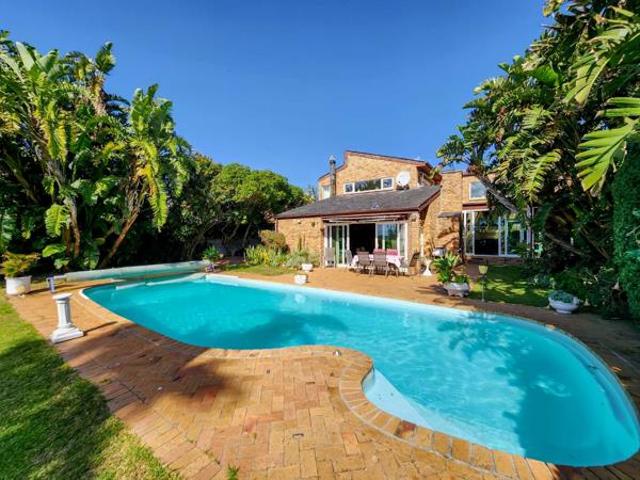 House for sale in Cape Town, Western Cape