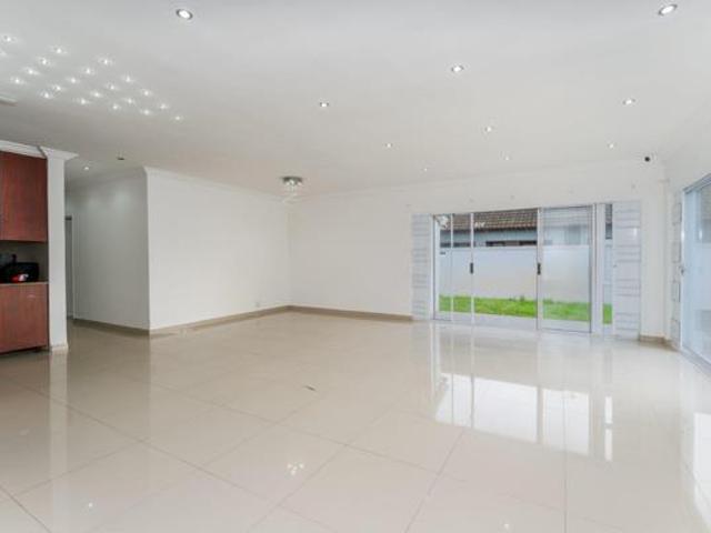 House for sale in Cape Town, Western Cape