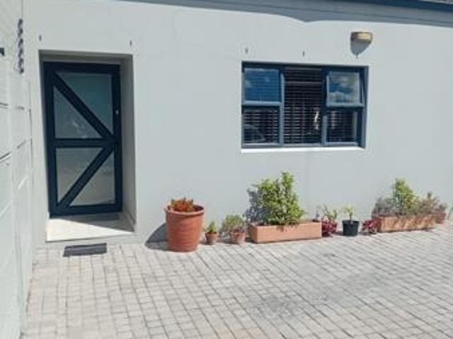 House for sale in Cape Town, Western Cape