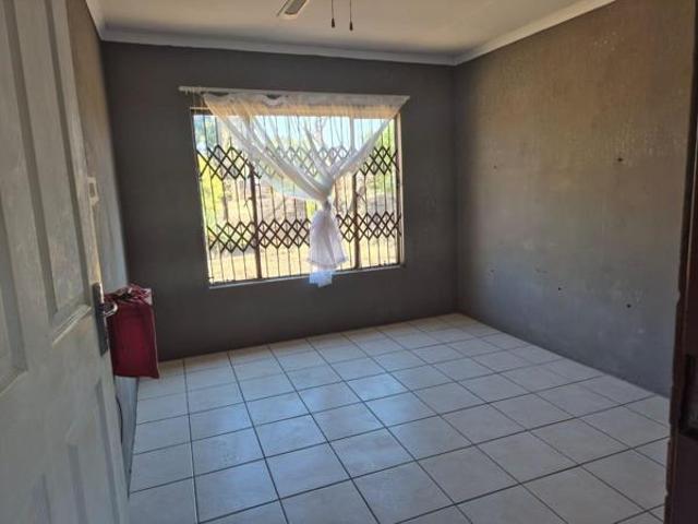 House for sale in Zeerust, Ngaka Modiri Molema District Municipality