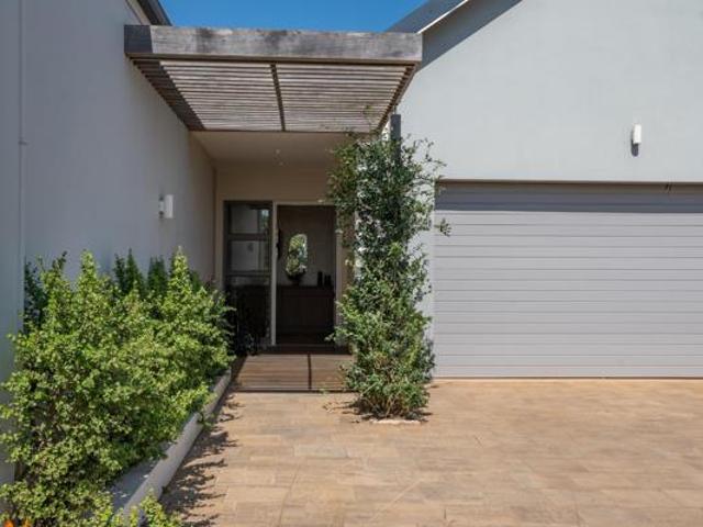 House for sale in Princess Grant, Kwazulu-natal
