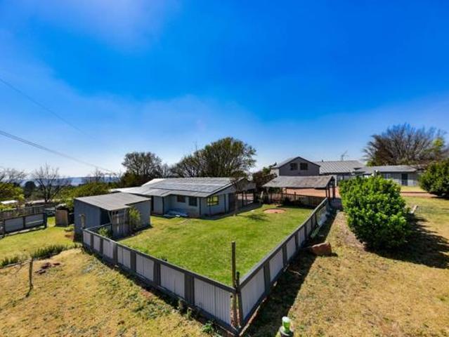 House for rent in Waterkloof, Gauteng