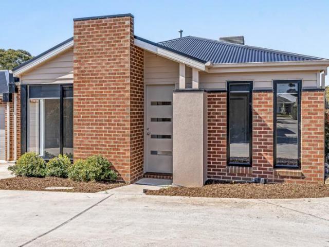 House for sale in Kangaroo Flat, Bendigo