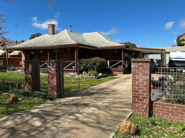 House for sale in Katanning, Shire Of Katanning