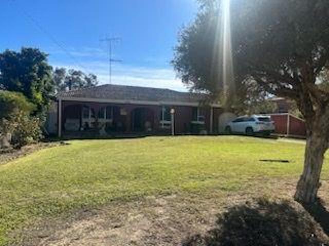 House for sale in Katanning, Shire Of Katanning