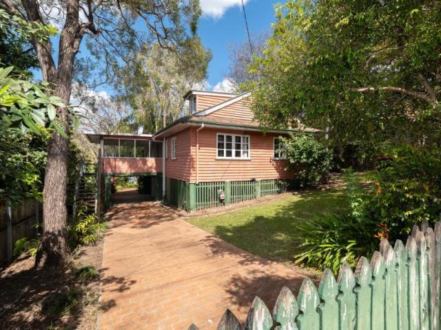 House for sale in Keperra, City of Brisbane
