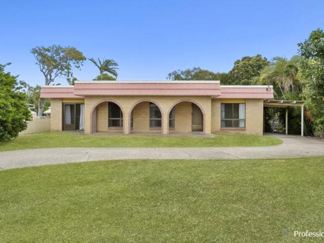 House for sale in Kinka Beach, Livingstone Shire