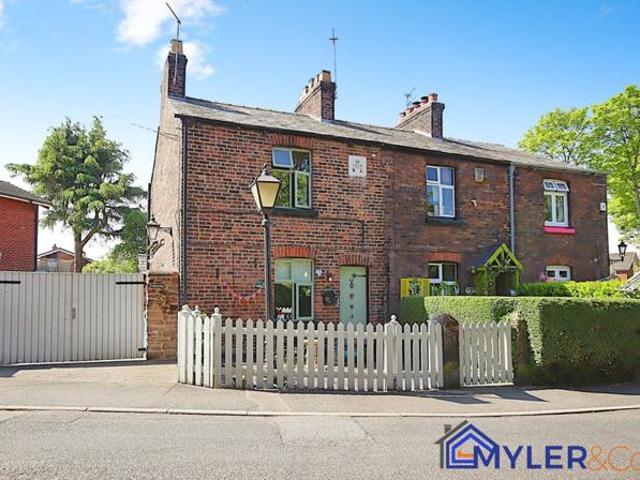 House for sale in Knowsley, Cronton