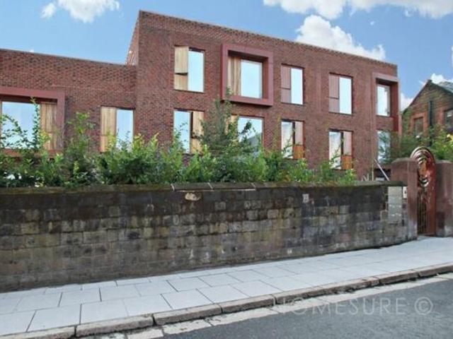House for rent in Knowsley, Woolton