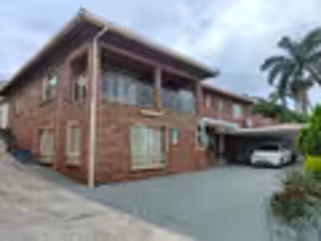House for sale in La Mercy, Kwazulu-natal