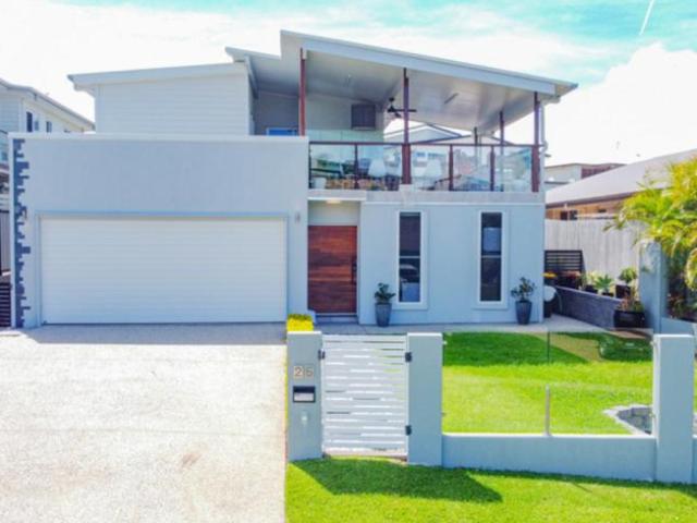 House for sale in Lammermoor, Queensland