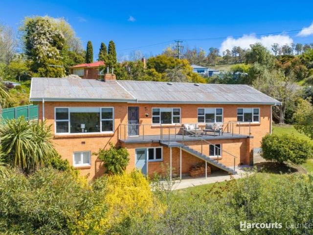 House for sale in Loch Lea, Launceston